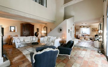 Property slide 8