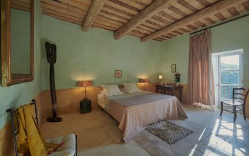 Property slide 18