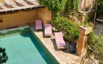 Property slide 19