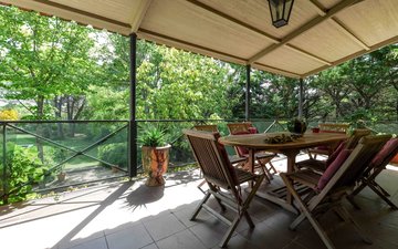 Property slide 18