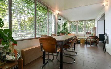 Property slide 19
