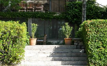 Property slide 10