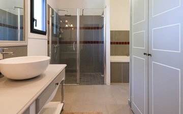 Property slide 14