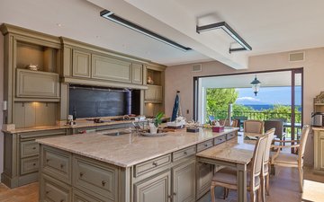Property slide 7