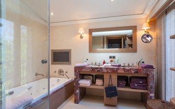 Property slide 9