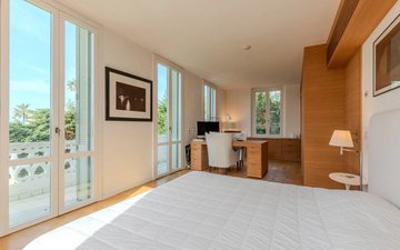 Property slide 17