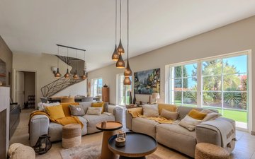 Property slide 10