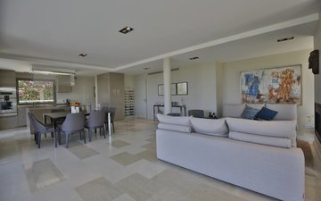 Property slide 9