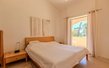 Property slide 10
