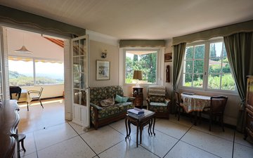 Property slide 8