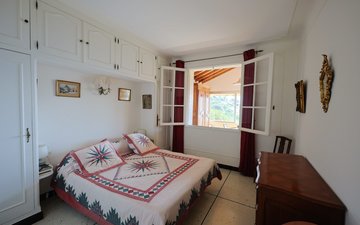 Property slide 11