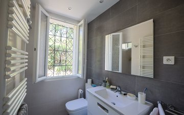 Property slide 16