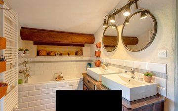 Property slide 14