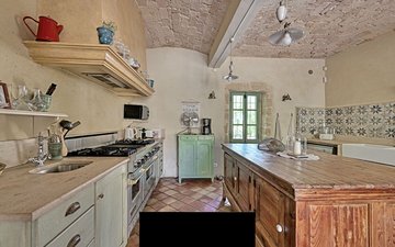 Property slide 9