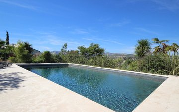Property slide 8