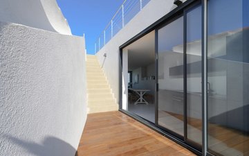 Property slide 10