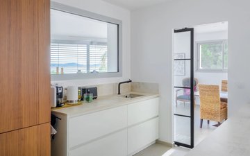 Property slide 15