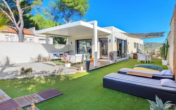 Property slide 4