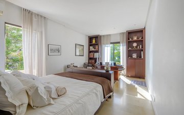Property slide 7