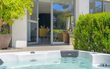 Property slide 6
