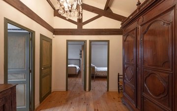 Property slide 17