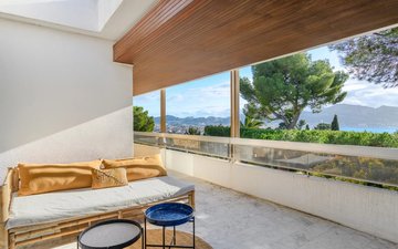 Property slide 8
