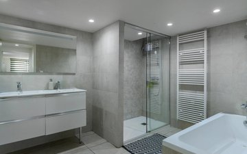 Property slide 16