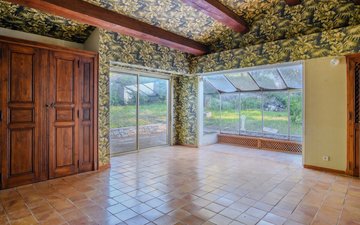Property slide 17