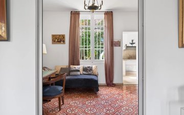 Property slide 8