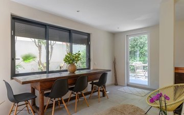 Property slide 10