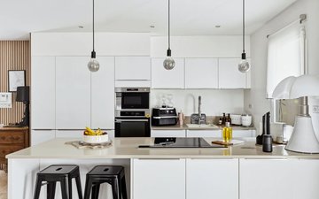 Property slide 7
