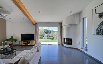 Property slide 9