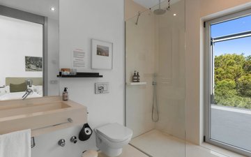 Property slide 17