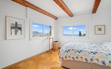 Property slide 18