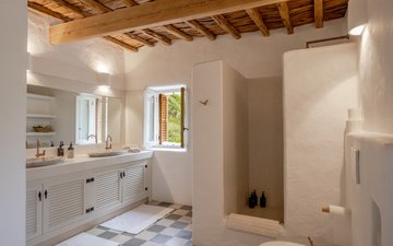 Property slide 15
