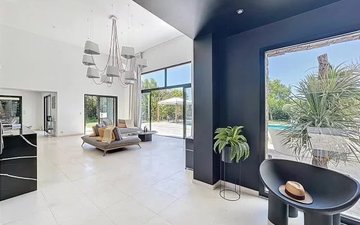 Property slide 7