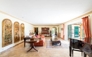 Property slide 9