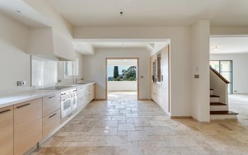 Property slide 7