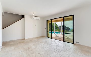 Property slide 8