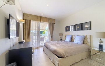 Property slide 9