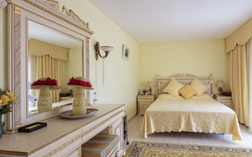 Property slide 16