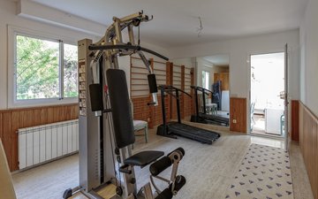 Property slide 19
