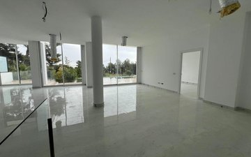 Property slide 10