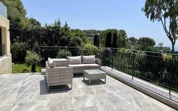 Property slide 11