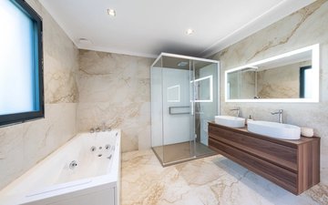 Property slide 10