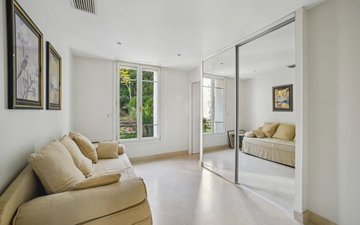 Property slide 19