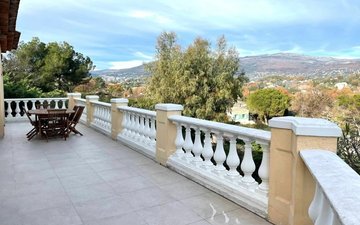 Property slide 9
