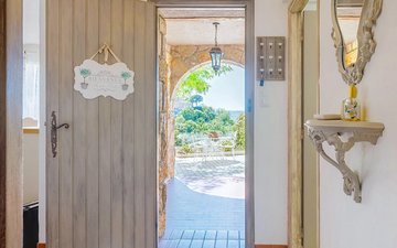 Property slide 8