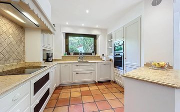 Property slide 8