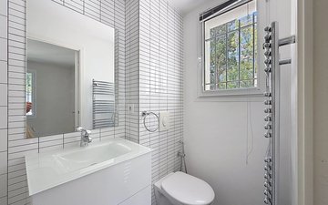 Property slide 17